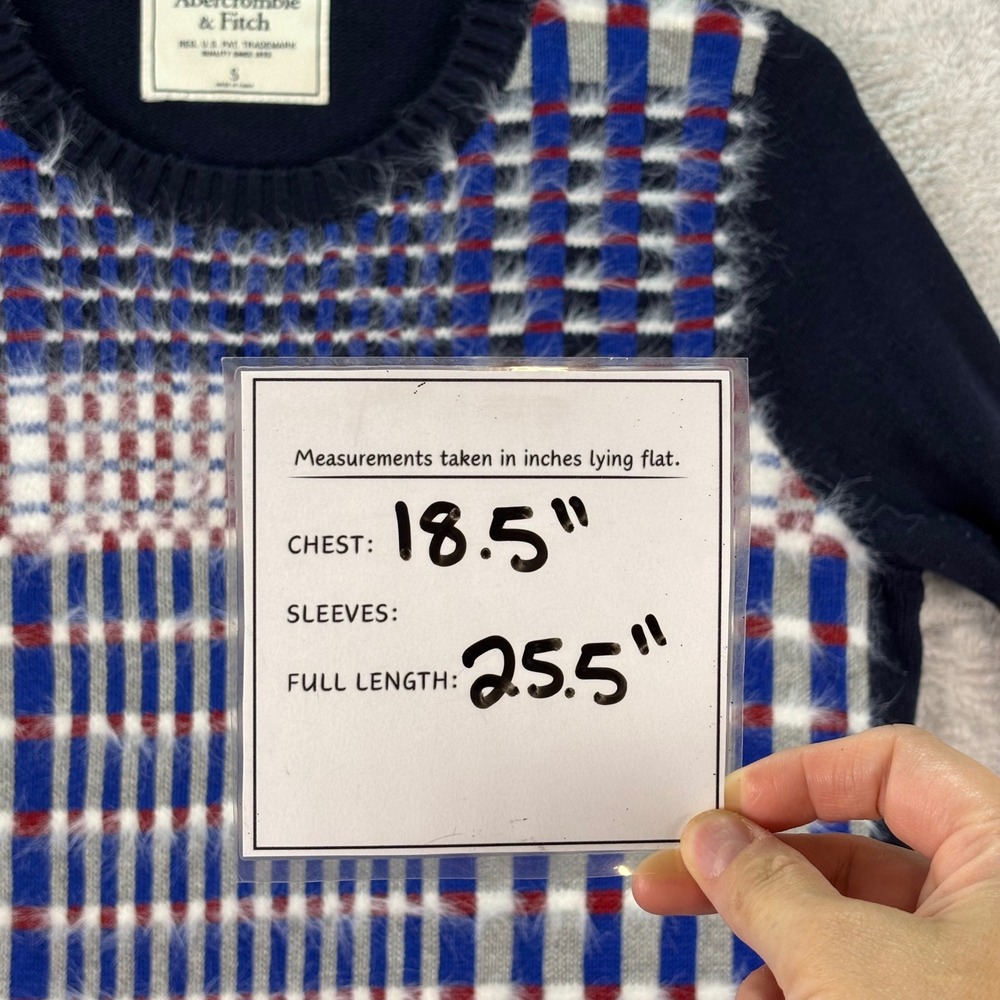 Abercrombie & Fitch Women's Sweater Navy Plaid Fuzzy Grid Knit Pullover Sz Small - Picture 4 of 8